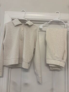 Avia Pale Pink Athletic Zip Jacket and joggers set-Medium